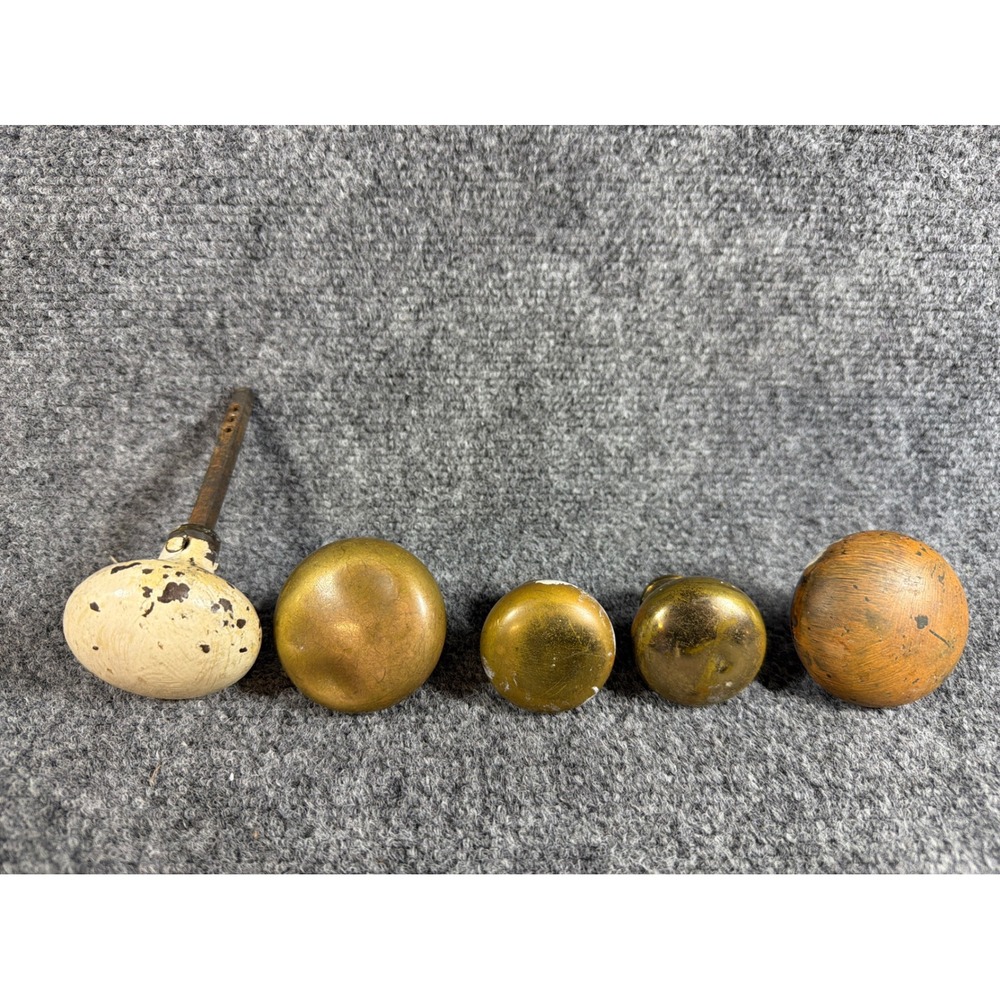Vintage Brass Door Knobs Mixed Lot Architectural Salvage Antique Hardware 5pc